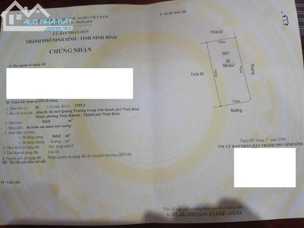 Mình cần bán nhà quảng trường 1 (2 mặt tiền)!