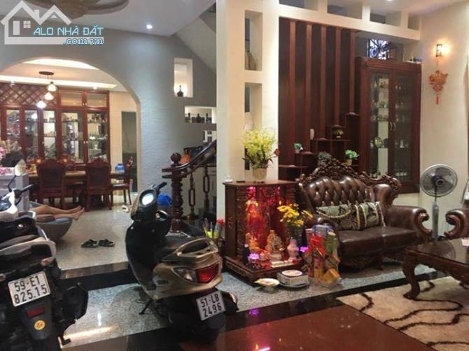 Bán Biệt thự tặng nội thất cao cấp trên 2tỷ  Phường 4, Phú Nhuận.0981552449 - 1