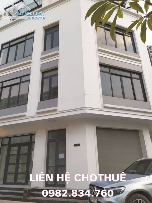 Cho thuê mặt bằng kinh doanh giá rẻ tại phố Hàm Nghi,Quận Nam Từ Liêm 700m2, nhà 5 tầng