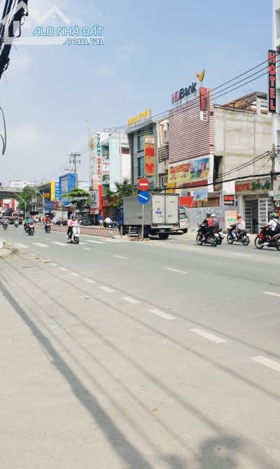 200m2 Mặt Tiền KD vị trí siêu VIP Huỳnh Tấn Phát Quận 7 giá chỉ 23tỷ
