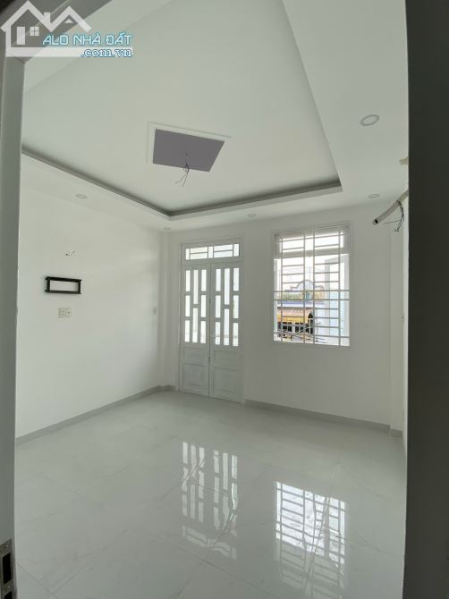 🏠 Nhà gấp bán Mặt tiền Nguyễn Hới, Bình Tân,78m2,3 tầng BTCT, ô tô đua 6m, chỉ nhỉnh 7tỷx - 3