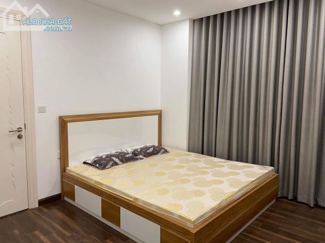 Cho thuê căn hộ chung cư đẹp tại EcoCity Việt Hưng, Long Biên. S: 68m2. Giá: 9tr/th - 2