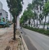 Bán nhà mặt phố Nguyễn Hữu Thọ, vỉa hè siêu rộng, view hồ Linh Đàm, 150m2 hơn 20 tỷ