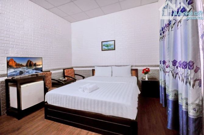 💠💠 Bán khách sạn 6 tầng hẻm Tuệ Tĩnh, Lộc Thọ, Nha Trang khu phố Tây - 1