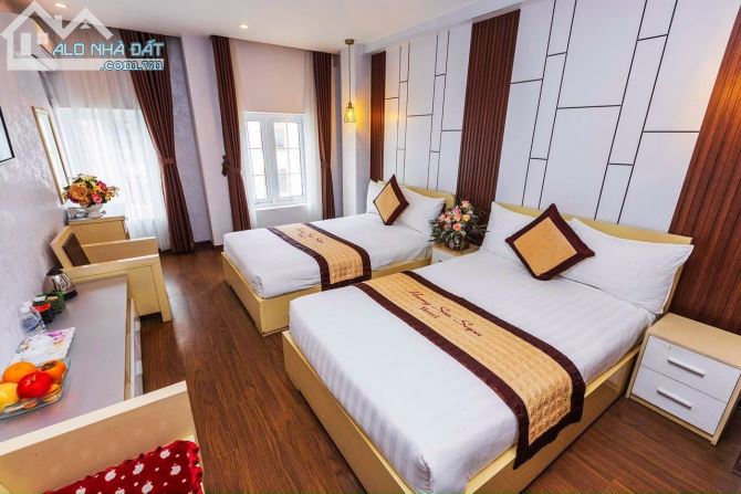 Bán khách sạn Thạch Sơn, SaPa 350m, 5 tầng, mt6,8m 35tỷ,  khách sạn 3 sao mặt phố - 1