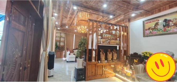 ⭐️⭐️⭐️⭐️⭐️ Cần bán nhà 2 tầng móng kiên cố, full nội thất đẹp đường Nguyễn Tất Thành - 1
