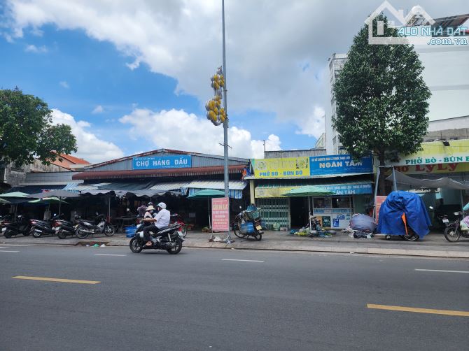 Nhà mặt tiền đường Hà Huy Giáp - P.Quyêt Thắng