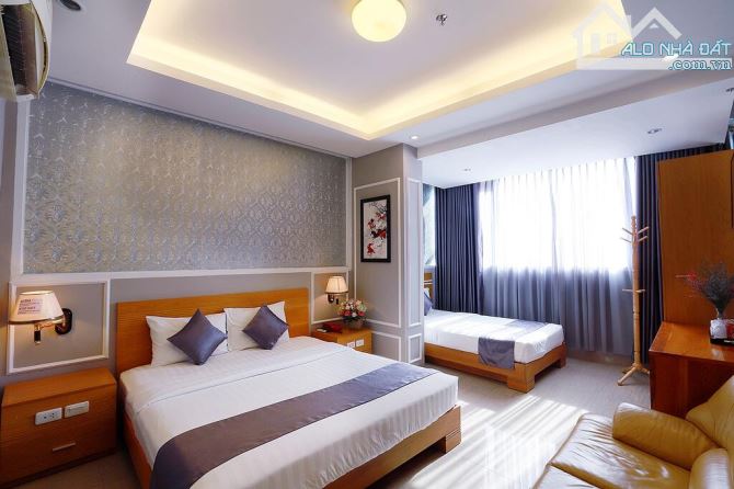 Cho thuê khách sạn MT Phường Nguyễn Thái Bình - Quận 1 - 1