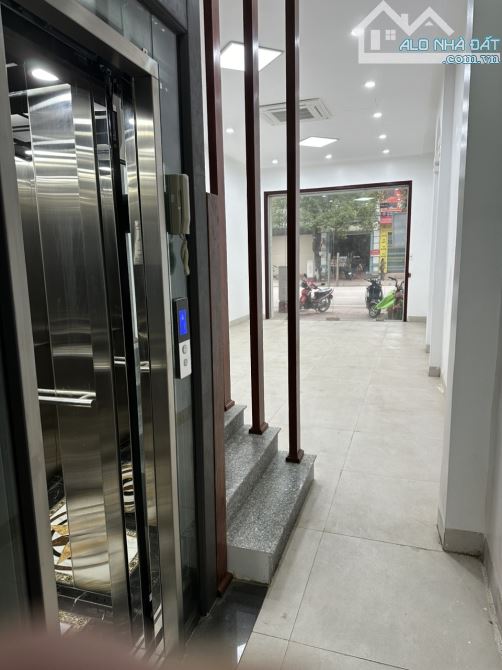 Cho thuê nhà 76,5m2  x 5 tầng, thang máy, mặt đường Nguyễn Thị Minh Khai, TP Bắc Giang - 3