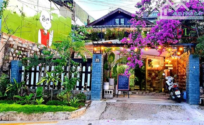 GIẢM 1,5 TỶ bán nhà mặt tiền Hoàng Hoa Thám Đà Lạt đối diện cafe Moutain View nổi tiếng