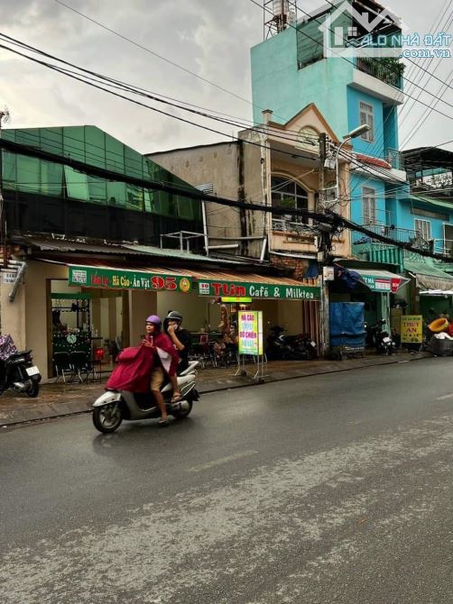 Mặt bằng kinh doanh góc 2 mặt tiền đường Tân Thành Quận Tân Phú, TP. HCM, DT: 1529m2.