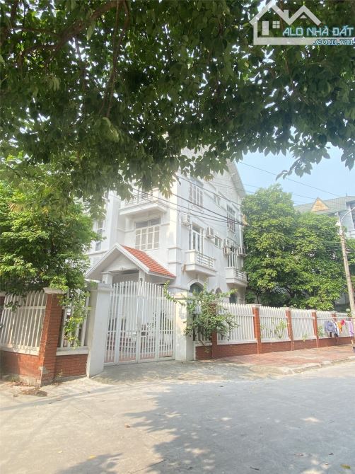 Cho thuê nhà nguyên căn villa 9 phòng khép kín tại TP Từ sơn Bắc Ninh - 2