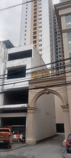 Bán căn góc 4 tầng - Nhà phố khối đế Chung cư T&T - Đường Nguyễn Cảnh Chân - 1