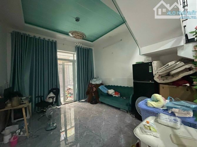 Nhà thuê đẹp Gò Vấp💥 Thống Nhất - Phường 10💥gần Ngã 4 Quang Trung 💥 Giá 10 triệu - 1
