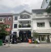 Cho thuê Nhà Nguyên Căn MT Huỳnh Văn Bánh Phú Nhuận 4.5x15m nhà 3 lầu giá tốt