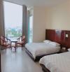 khách sạn mặt tiền Nguyễn Tất Thành_Phước Log có 33pn và 4 căn hộ dt 191m ngag 10m giá 18t
