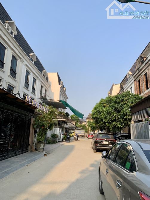 Bán nhà 4 tầng xây thô 135m2, Lối 2 đường Lê Hồng Phong - TP Vinh - 1