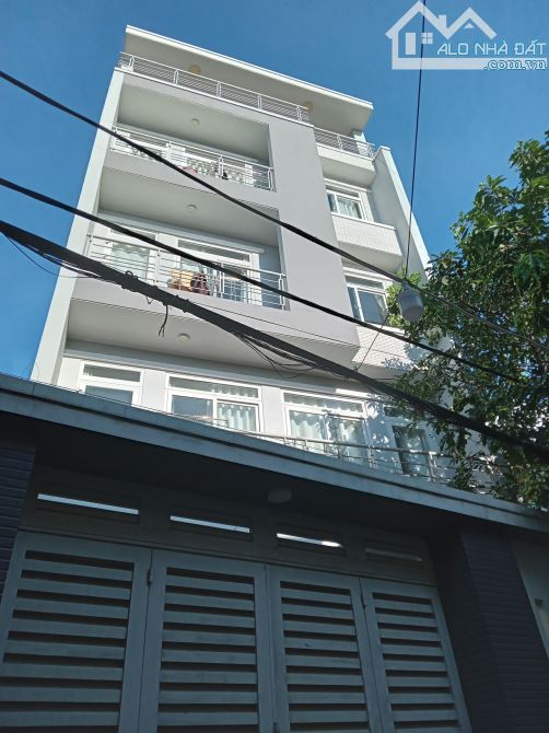 Bán nhà Tăng Nhơn Phú B quận 9, 260m2, 28 phòng cho thuê 70 triệu/tháng, chỉ 16.5 tỷ