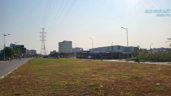 Cần bán cặp đất 10x20=200m2 đường 29/3 Hòa Xuân gần Nguyễn Phước Lan - 2