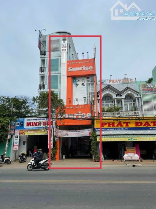 Nhà 4 lầu mặt tiền Mậu Thân gần CLB Hưu Trí, Ninh Kiều, Cần Thơ - 27 tỷ