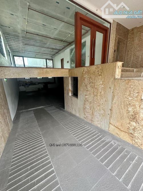 Mặt bằng Ngô Gia Tự cho thuê sàn 160m2-MT9m thông sàn có hầm, thang máy 🎊🎊 - 2