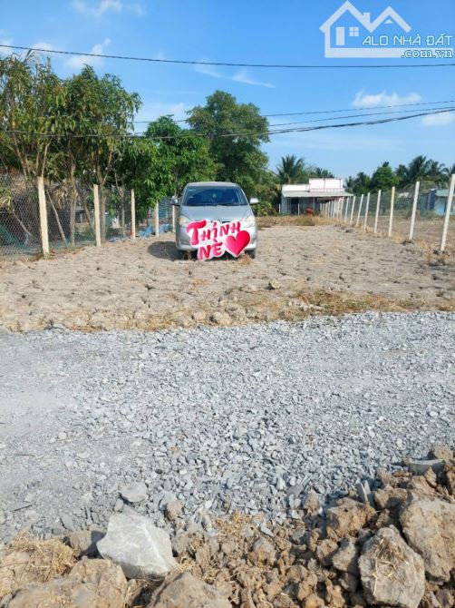 Đất xã Phú Hữu #5, DT:520m2, xe hơi nằm trong đất, Giá chỉ 1ty8