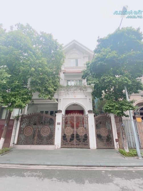 Bán biệt thự Nguyễn Huy Tưởng- Thanh Xuân 150m2, thiết kế 4 tầng, mặt tiền 9m2 giá 47,5 Tỷ - 8