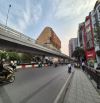 Mặt phố Phạm Ngọc Thạch kinh doanh bất chấp ô tô 2 chiều vỉa hè 3m giá hơn 300trieu/m2