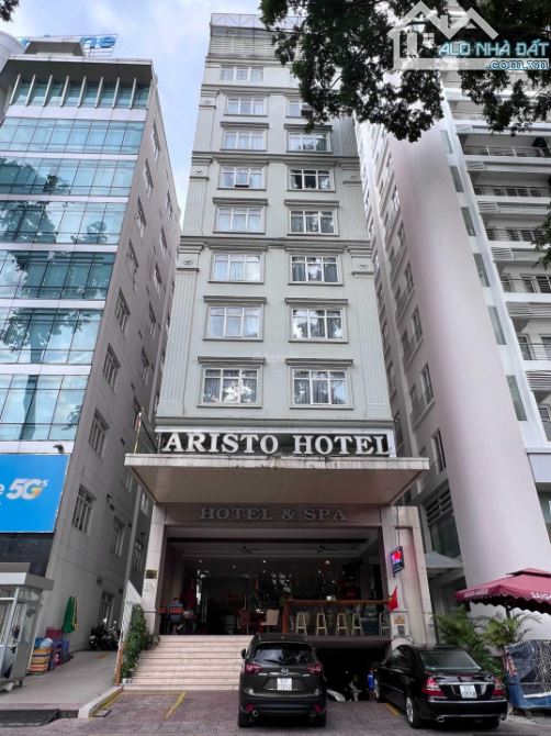 Bán khách sạn 3 sao Aristo MT Võ Văn Tần, Phường 6, Quận 3. Chỉ 375 tỷ. P6, Quận 3.