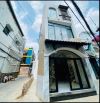 Nhà mới xây đẹp Nguyễn Tri Phương, trệt 2 lầu, 3pn sẵn máy lạnh chốt 16tr