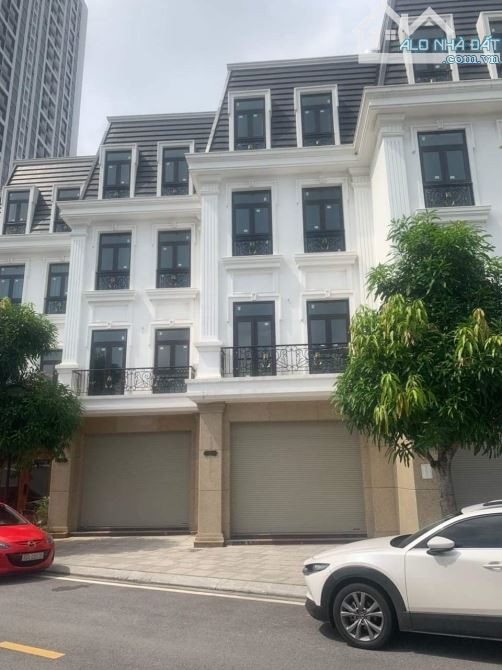 Bán căn 4 tầng dãy Shophouse Hoàng Huy Grand , Sở Dầu, Hồng Bàng.  69m2 giá 7,3ty