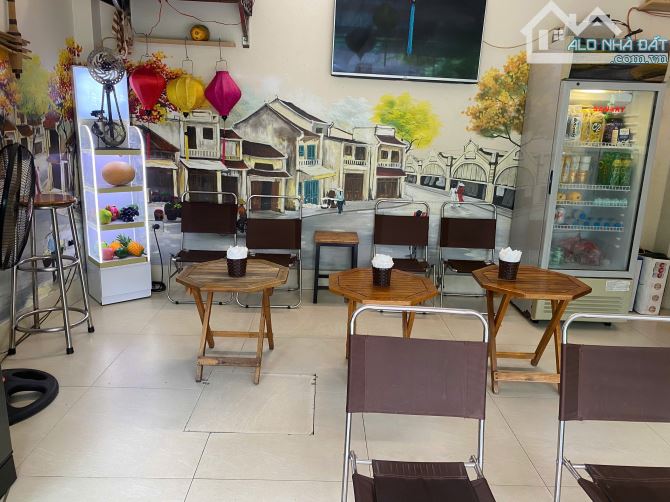 Cho thuê quán cafe đầy đủ đồ chỉ việc kinh doanh số 26/41 phố Đông Tác, Đống Đa, Hà Nội