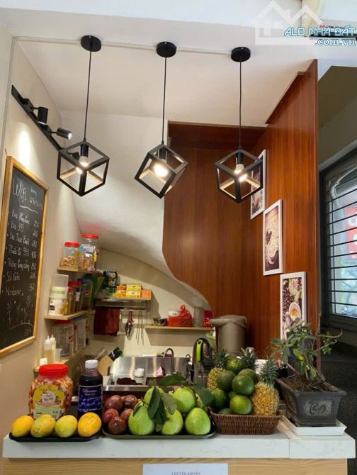 Cho thuê quán cafe đầy đủ đồ chỉ việc kinh doanh số 26/41 phố Đông Tác, Đống Đa, Hà Nội