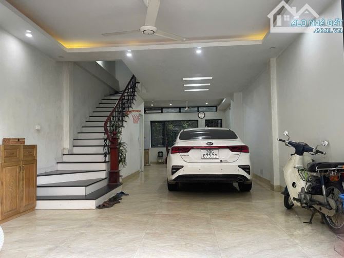 Cho thuê 2 tầng trong nhà 5 tầng,số 04, Lô 9- khu Nam Thắng, Phùng Khoang , Hà Nội