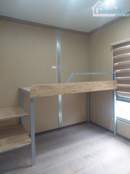 CHO THUÊ NHÀ 2 TẦNG MỚI XÂY,DTSD 140M2,THIẾT KẾ HIỆN ĐẠI KHU NGỌC THUỴ,LONG BIÊN
