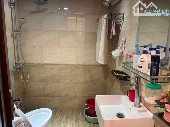 Cho thuê căn hộ 72m2,căn góc, 2 phòng ngủ, tại tòa CT14A Võ Chí Công, Tây Hồ, HN