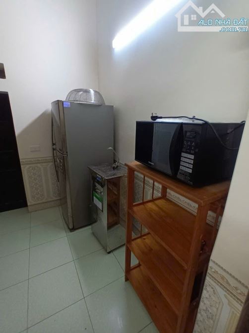 Cho thuê nhà riêng 50m2 x2,5 tầng,ngõ 197 Hoàng Mai nà mới sửa đẹp, xe tải nhỏ vào tận cửa