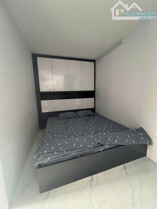 Bán nhà 32m2,Full nội thất cơ bản nhà số 30 tổ 40 phường Thịnh Liệt,Hoàng Mai,HN