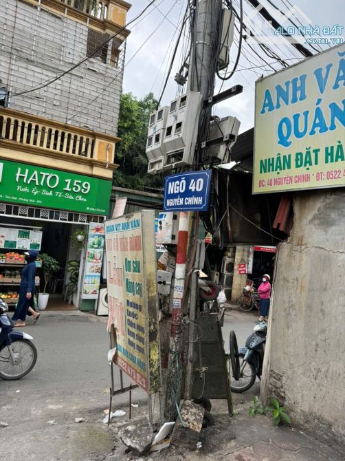 Bán nhà 32m2,Full nội thất cơ bản nhà số 30 tổ 40 phường Thịnh Liệt,Hoàng Mai,HN