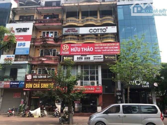 Cho thuê nhà 160m2, mặt tiền 10m, mặt phố 383 Hoàng Quốc Việt, Cầu Giấy