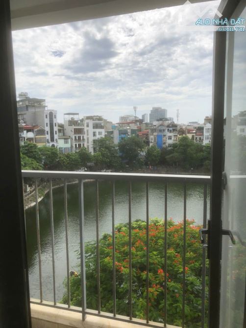 Cho thuê căn studio 35m2,Full đồ, có thang máy, tại 91 Hồ Văn Chương, Đống Đa,HN