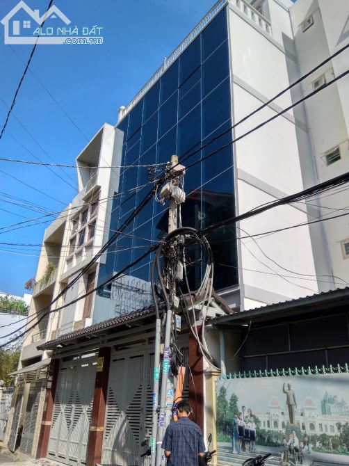 Cho thuê nhà 162m, 7 lầu tại hxt Vườn Chuối,q3