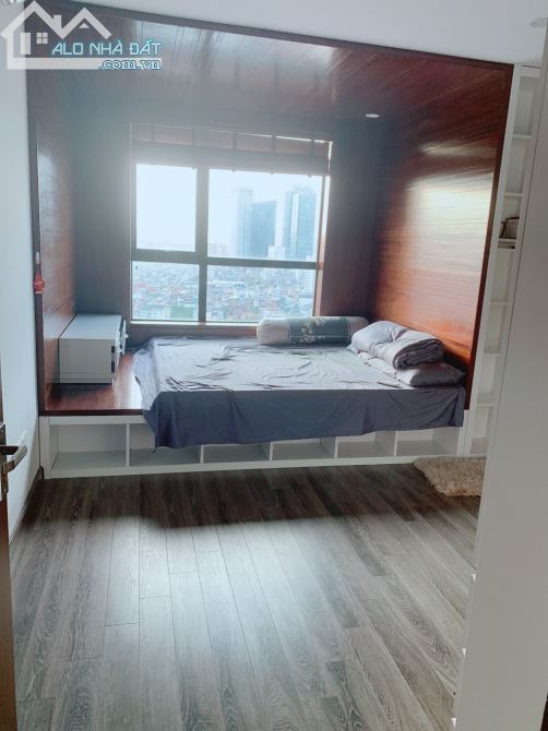 Cho thuê căn hộ HongKong Tower Đê La Thành với nhiều loại diện tích: 40-75-105m2