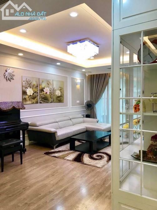 Cuối năm hạ giá sốc căn hộ 3pn Imperia full đẹp đáng thuê nhất chỉ còn 18 tr/tháng
