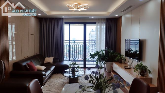 Cho thuê quỹ căn hộ Tân Hoàng Minh D' Le Roi Soleil 59 Xuân Diệu, Tây Hồ giá tốt