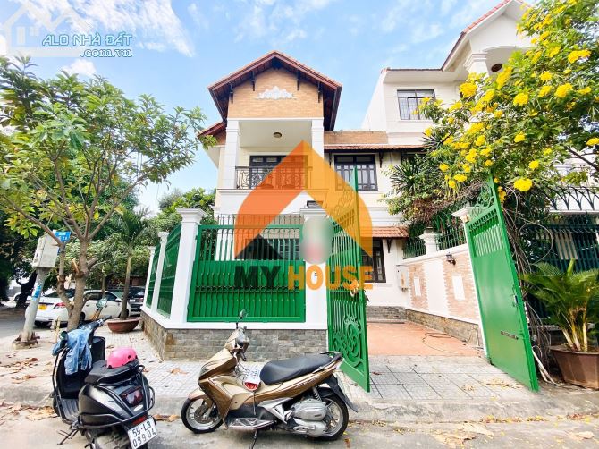 TẾT đến nơi rồi thuê villa quận 2 ngay đi anh chị em ơiiiiiii