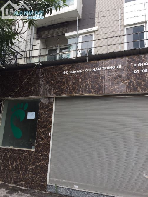 Cho thuê nhà liền kề Nam Trung Yên Dt 80m, 4 tầng, mt 7m Giá:28tr/th.