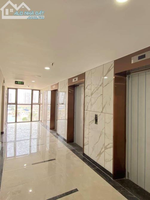Cho thuê căn hộ Opal Boulevard Phạm Văn Đồng 2PN-2WC
