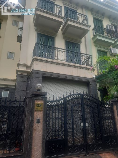 Cho thuê (CẢ NHÀ)liền kề Mỹ Đình Sông Đà-Nam Từ LiêmDt 120M2,5 tầng; mt 7m,Giá 45tr/th