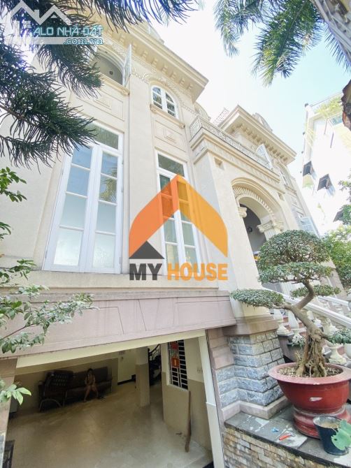 Tăng xông luôn vì Villa đẹp khủng nguyên chất 100 phần trăm AHIHI